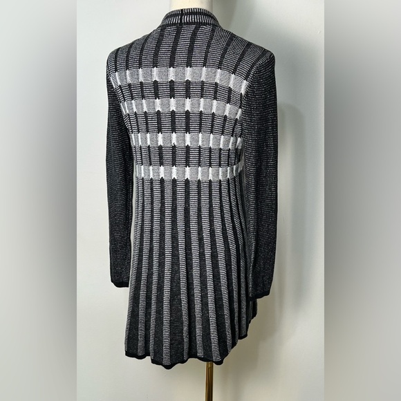 Nic + Zoe Trust Me White Black Striped Swing Cardigan Mid Length Cotton Size S - Picture 6 of 10